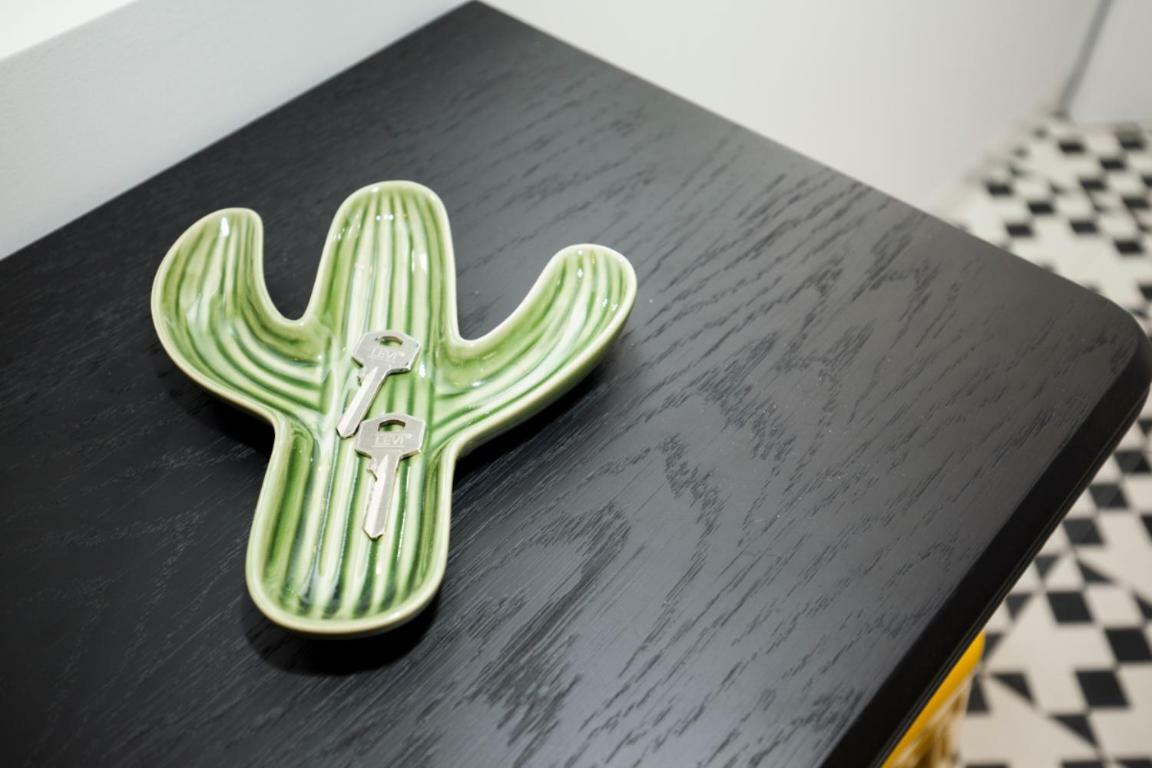 Get A Cactus And Books Studio Porto Exterior foto